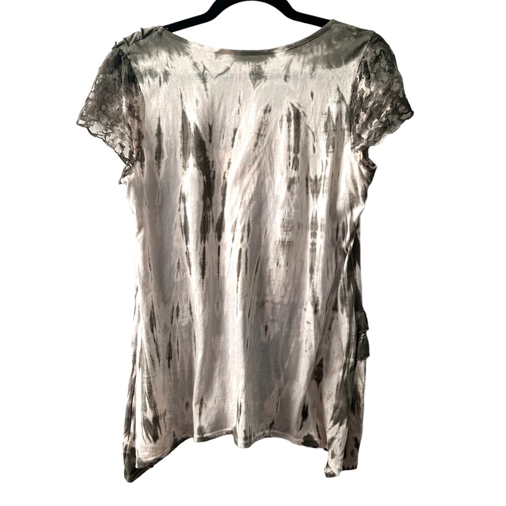 RXB | WHITE & SAGE TIE DYE RUFFLED LACE TUNIC TOP - Picture 2 of 8